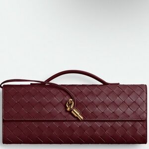 Bottega Andiamo Clutch